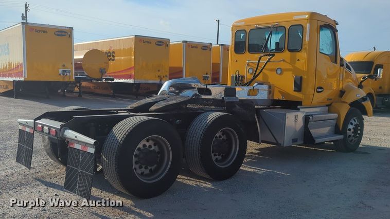 image for item NW9534 2020 Kenworth T680 semi truck