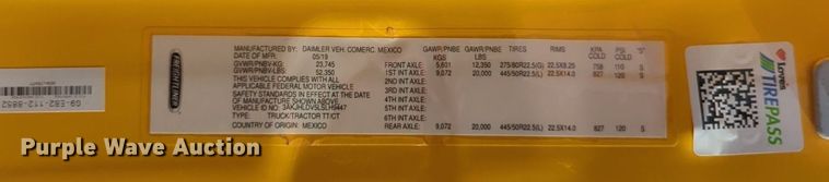 image for item NW9536 2020 Freightliner  Cascadia 126 semi truck