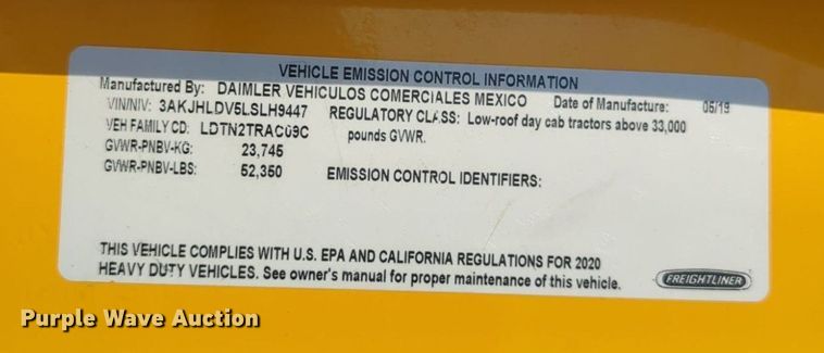 image for item NW9536 2020 Freightliner  Cascadia 126 semi truck