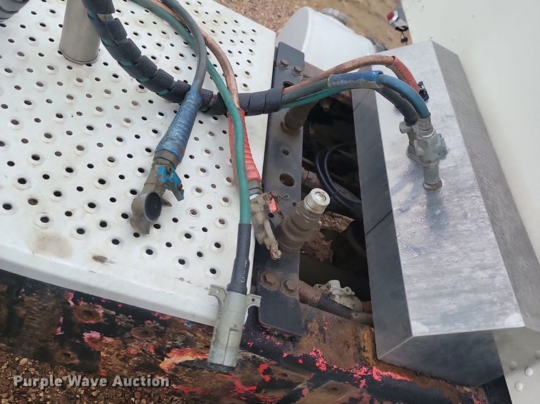 image for item NZ9874 1996 Kenworth  W900 semi truck