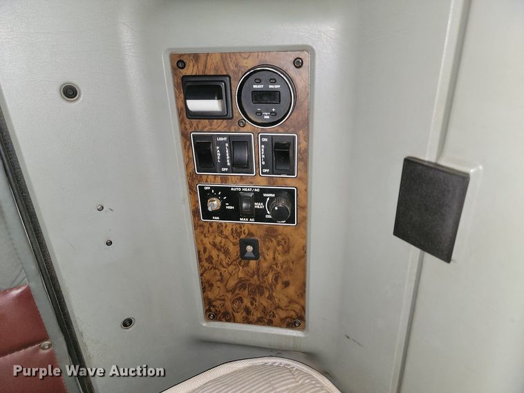 image for item NZ9874 1996 Kenworth  W900 semi truck