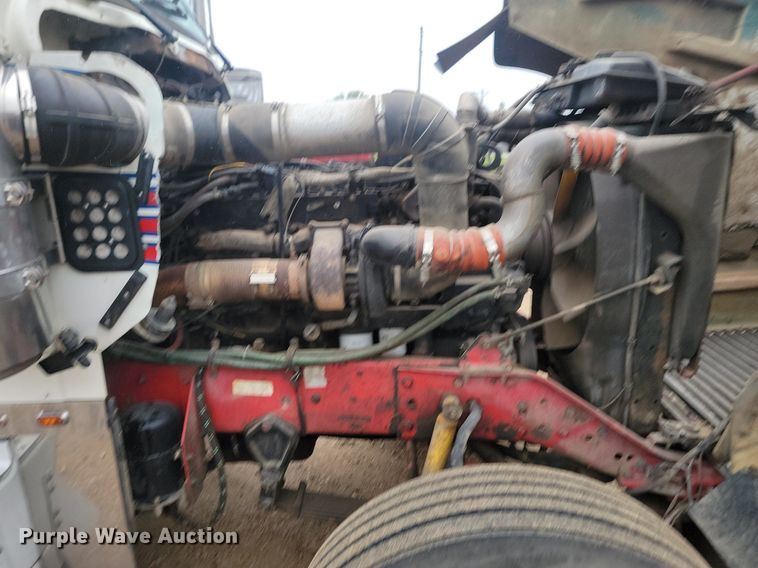 image for item NZ9874 1996 Kenworth  W900 semi truck