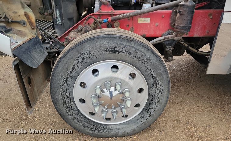 image for item NZ9874 1996 Kenworth  W900 semi truck