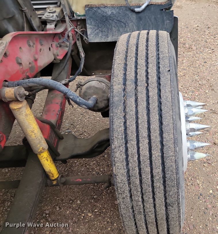 image for item NZ9874 1996 Kenworth  W900 semi truck