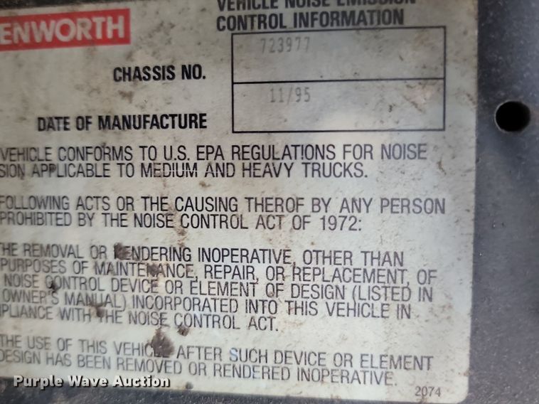 image for item NZ9874 1996 Kenworth  W900 semi truck