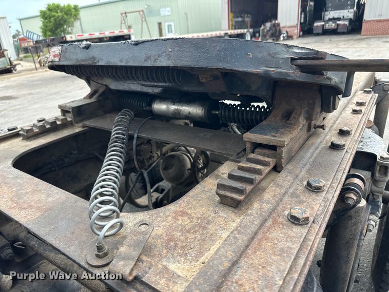 image for item OI9248 2009 Kenworth T600 semi truck