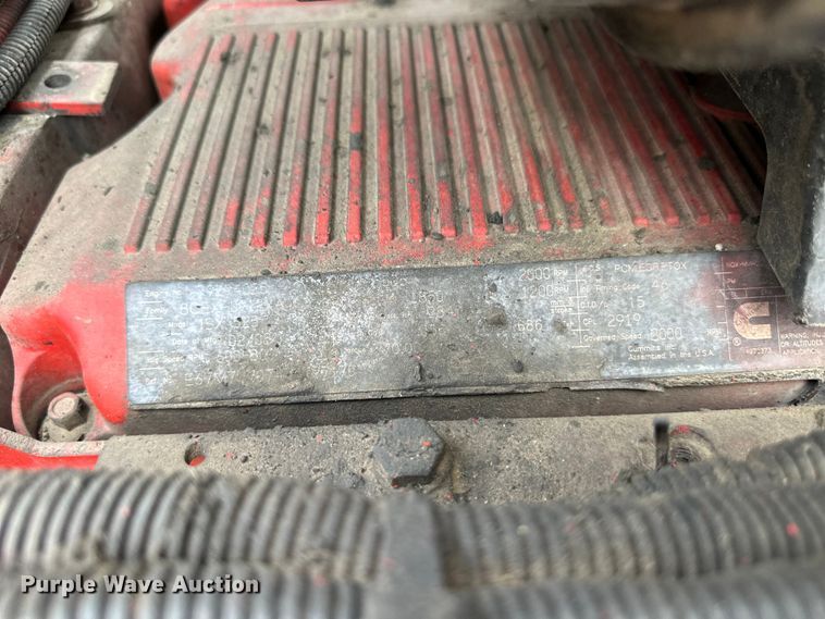 image for item OI9248 2009 Kenworth T600 semi truck