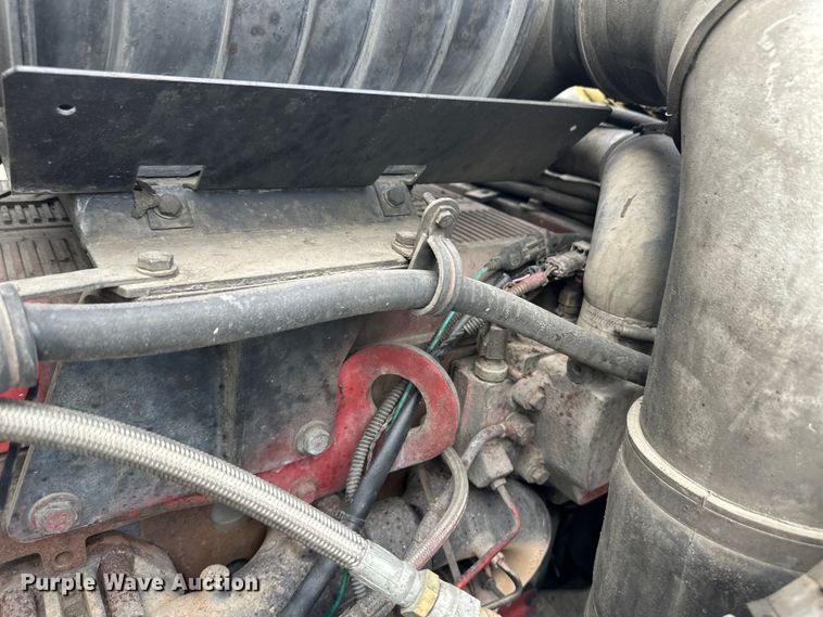 image for item OI9248 2009 Kenworth T600 semi truck