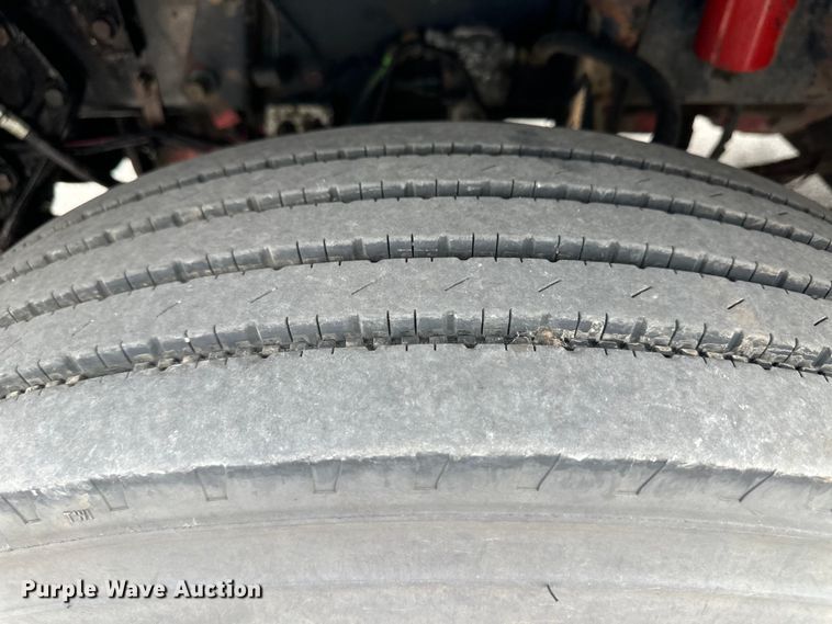 image for item OI9248 2009 Kenworth T600 semi truck