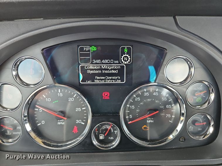 image for item OK9899 2020 Kenworth  T680 semi truck