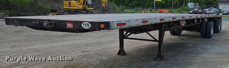 image for item OK9951 2006 Fontaine  flatbed trailer
