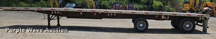 image for item OK9951 2006 Fontaine  flatbed trailer