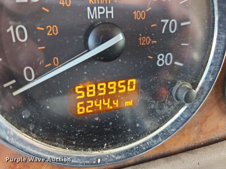 image for item OK9954 2007 Peterbilt  386 tank truck