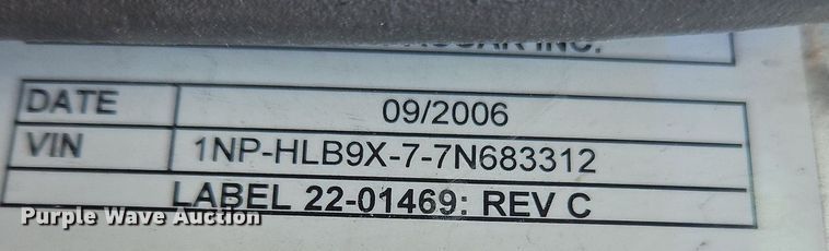 image for item OK9954 2007 Peterbilt  386 tank truck