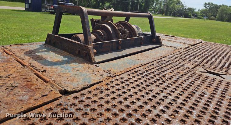 image for item OK9970 2015 Trail King TK80HT drop deck hydratail equipment trailer