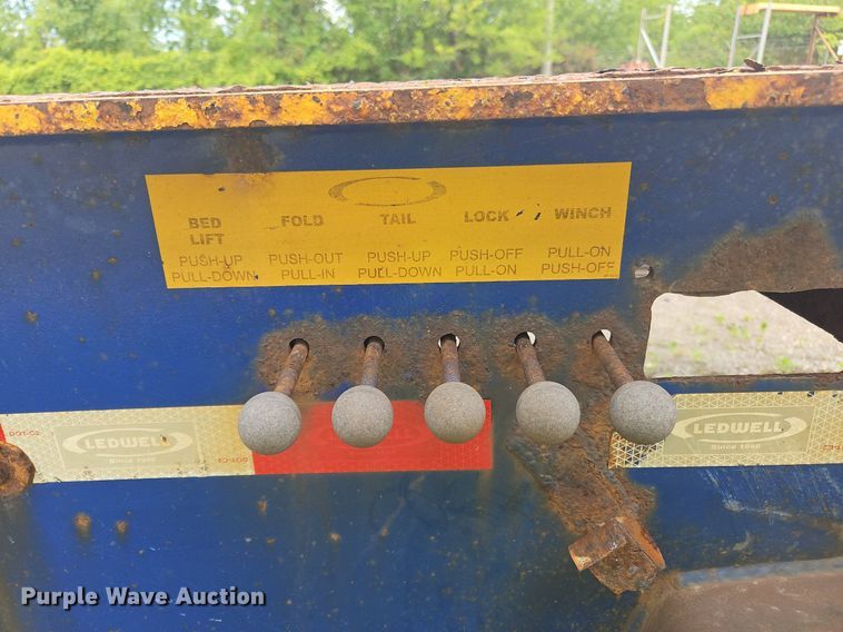 image for item OK9975 2014 Ledwell LW48HT2 drop deck hydratail equipment trailer