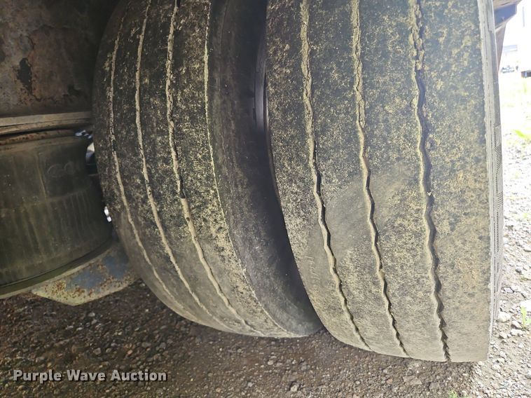 image for item OK9975 2014 Ledwell LW48HT2 drop deck hydratail equipment trailer