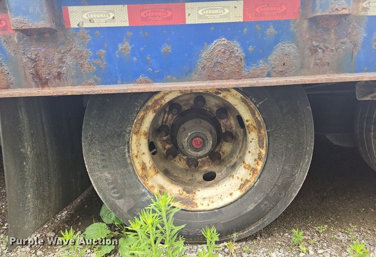 image for item OK9975 2014 Ledwell LW48HT2 drop deck hydratail equipment trailer