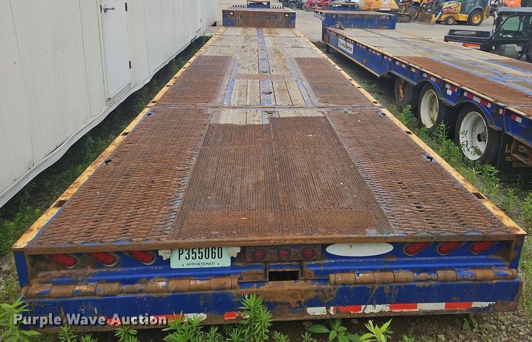 image for item OK9976 2013 Ledwell LW53HT3 drop deck hydratail equipment trailer