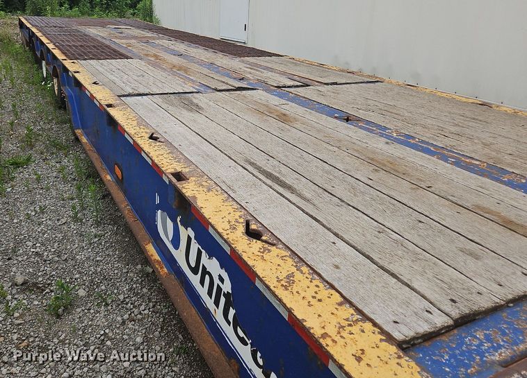 image for item OK9976 2013 Ledwell LW53HT3 drop deck hydratail equipment trailer