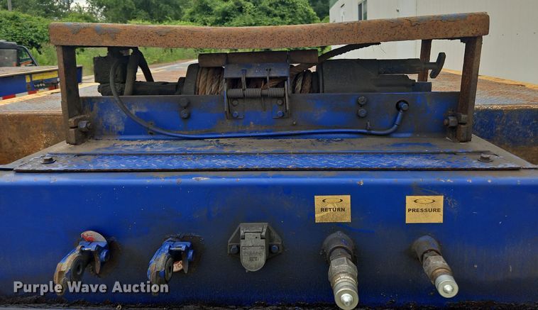 image for item OK9976 2013 Ledwell LW53HT3 drop deck hydratail equipment trailer