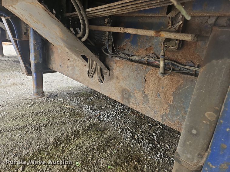 image for item OK9976 2013 Ledwell LW53HT3 drop deck hydratail equipment trailer