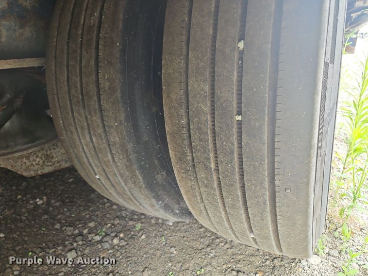 image for item OK9976 2013 Ledwell LW53HT3 drop deck hydratail equipment trailer