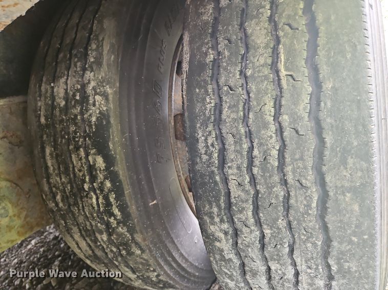 image for item OK9977 2019 Ledwell LW53HT3 drop deck hydratail equipment trailer