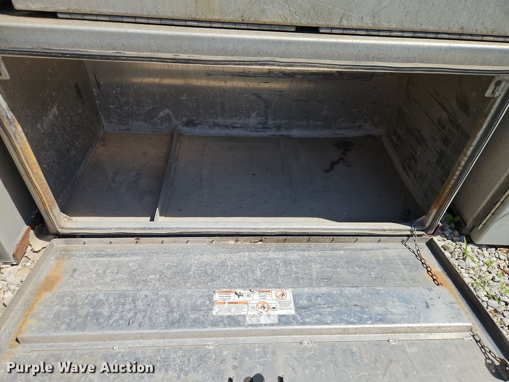 (6) toolboxes in Grain Valley, MO Item DR8660 for sale Purple Wave