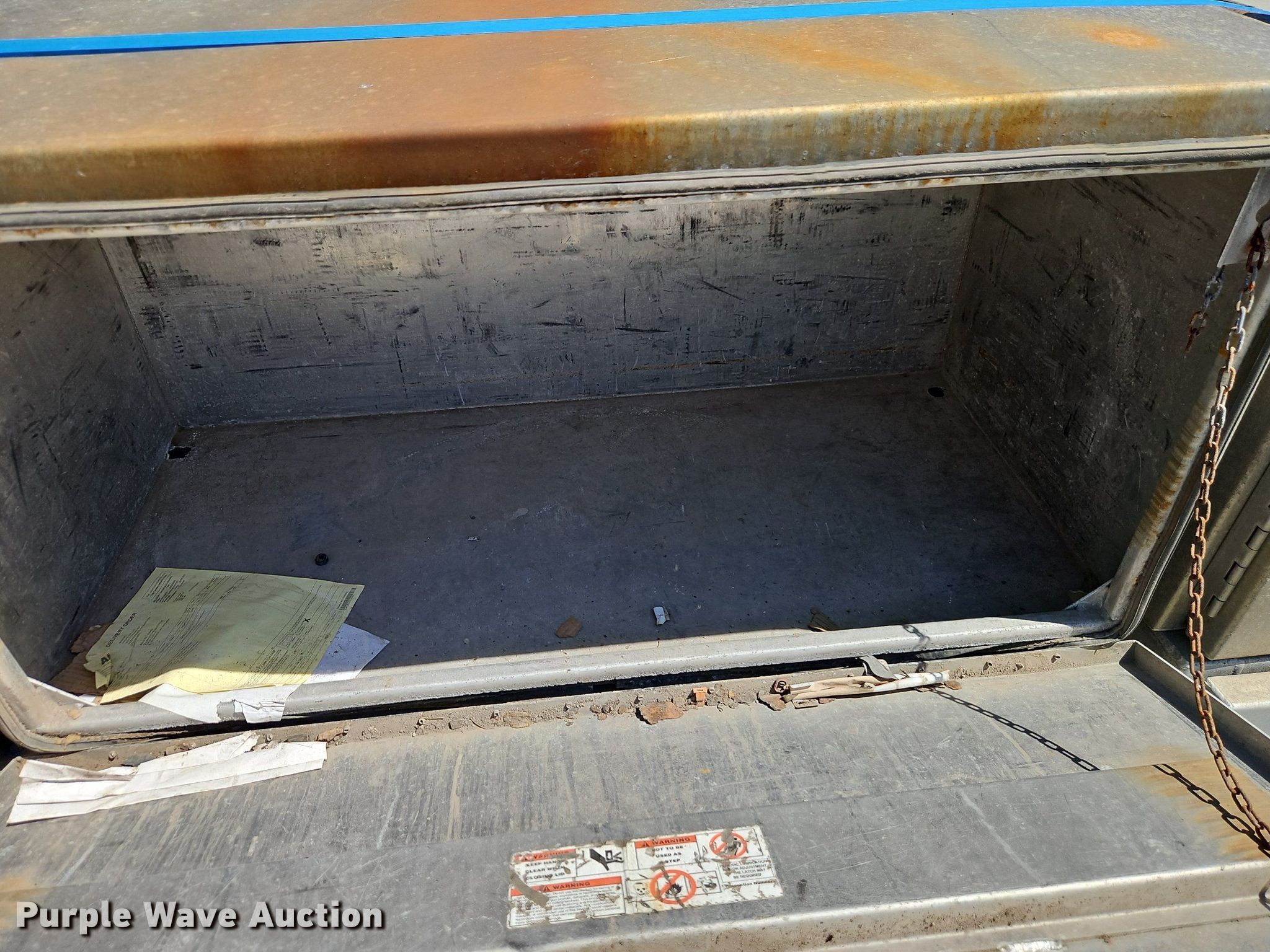 (6) toolboxes in Grain Valley, MO Item DR8660 for sale Purple Wave