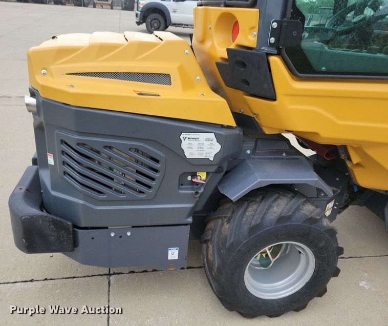 image for item DG0648 2019 Vermeer ATX850 compact wheel loader