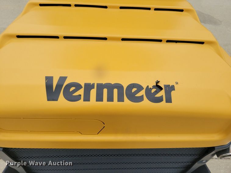 image for item DG0648 2019 Vermeer ATX850 compact wheel loader