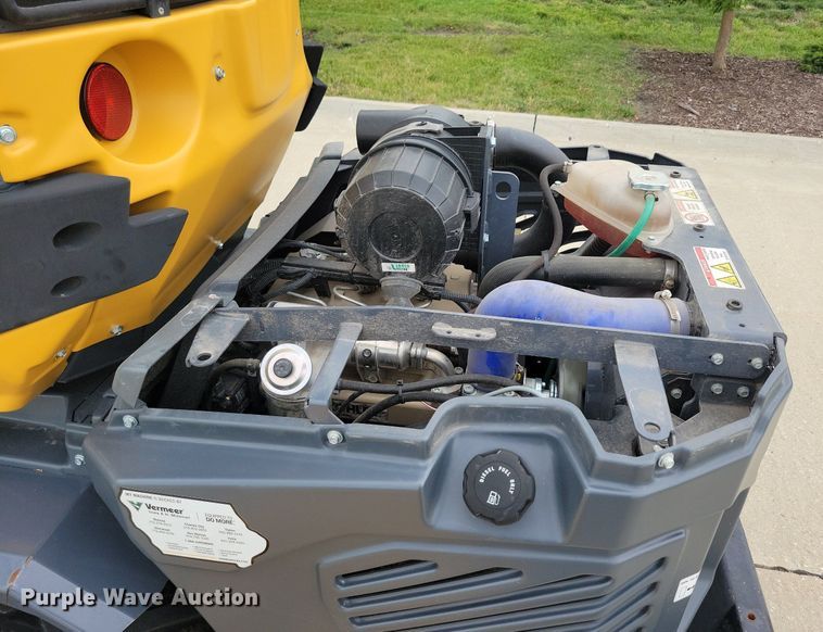 image for item DG0648 2019 Vermeer ATX850 compact wheel loader