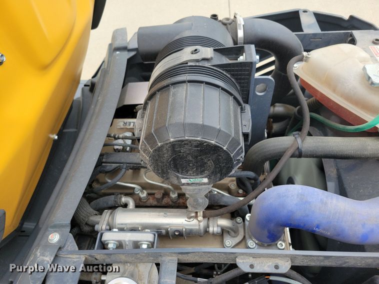 image for item DG0648 2019 Vermeer ATX850 compact wheel loader