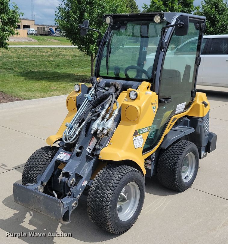 image for item DG0649 2019 Vermeer ATX530 compact wheel loader