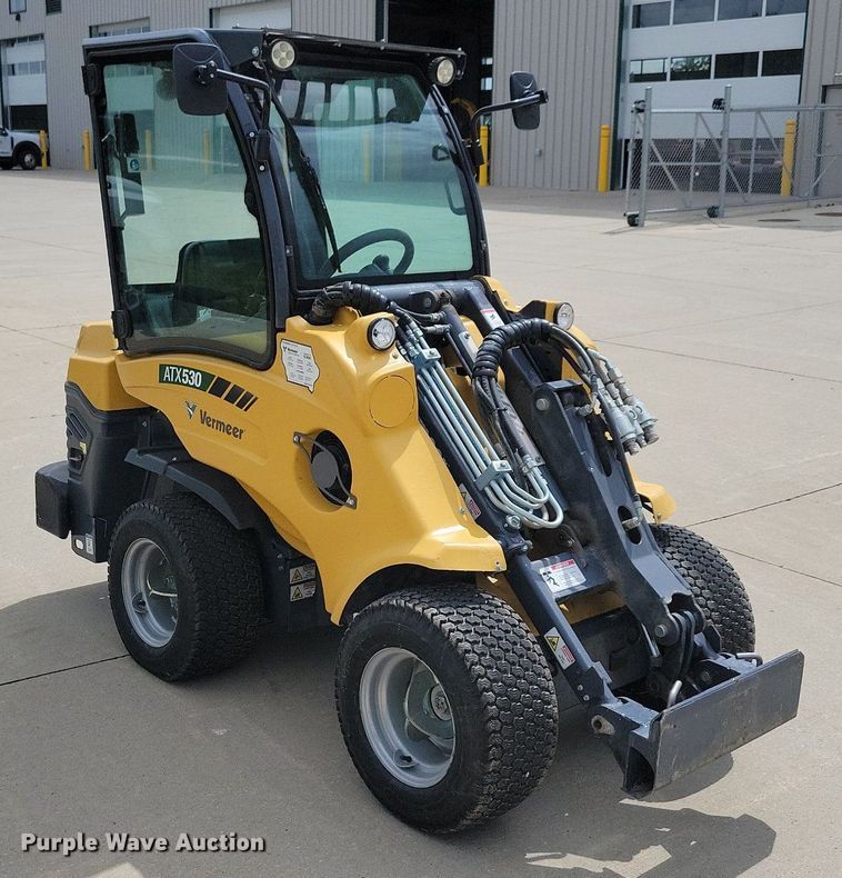 image for item DG0649 2019 Vermeer ATX530 compact wheel loader