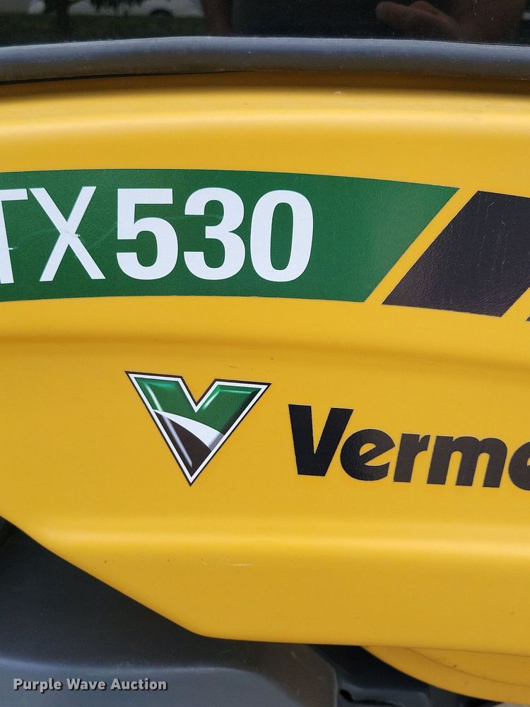 image for item DG0649 2019 Vermeer ATX530 compact wheel loader