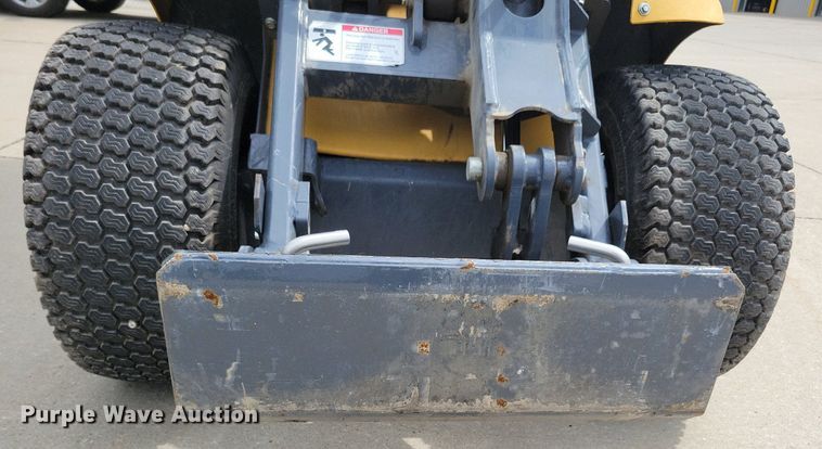 image for item DG0649 2019 Vermeer ATX530 compact wheel loader