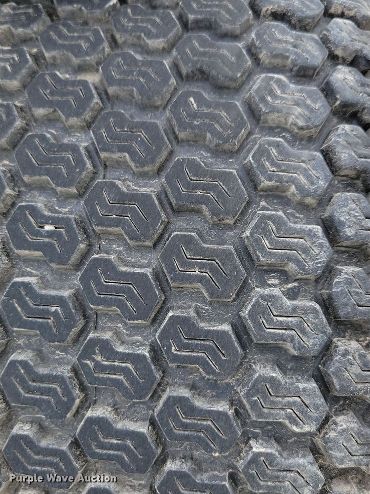 image for item DG0649 2019 Vermeer ATX530 compact wheel loader