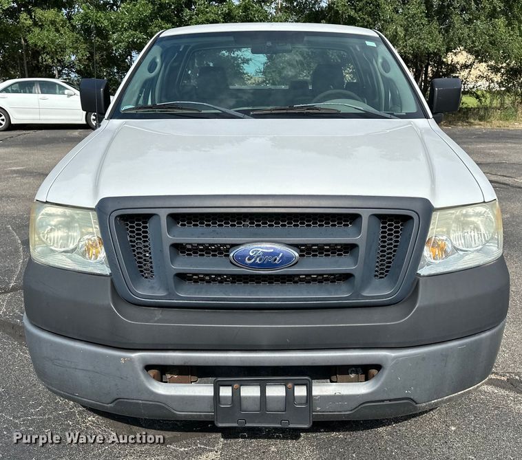 image for item DJ6241 2008 Ford F150 XL pickup truck