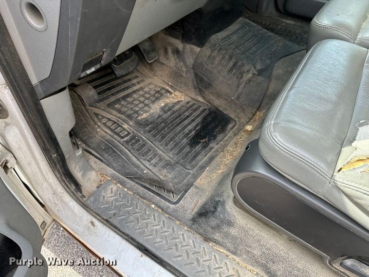 image for item DJ6241 2008 Ford F150 XL pickup truck