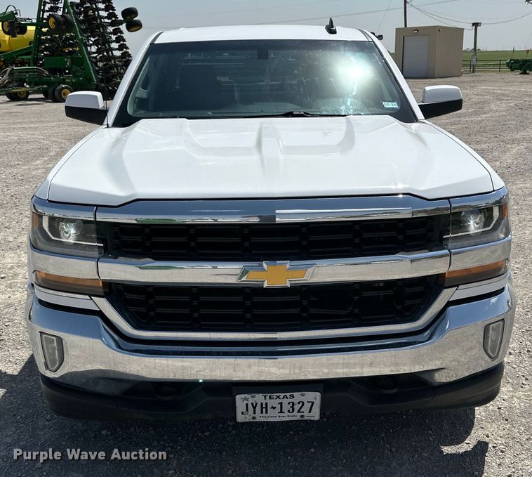 image for item DK6653 2017 Chevrolet Silverado 1500 LT Crew Cab pickup truck