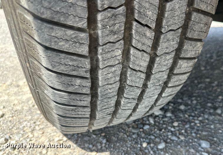 image for item DK6653 2017 Chevrolet Silverado 1500 LT Crew Cab pickup truck