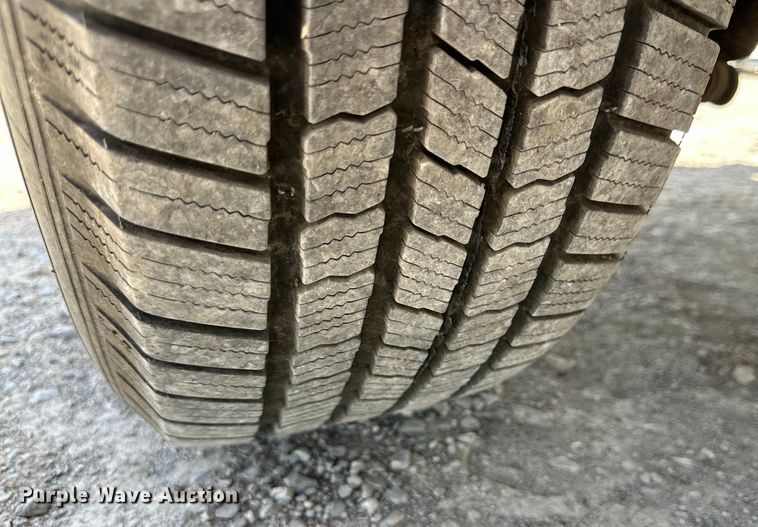 image for item DK6653 2017 Chevrolet Silverado 1500 LT Crew Cab pickup truck