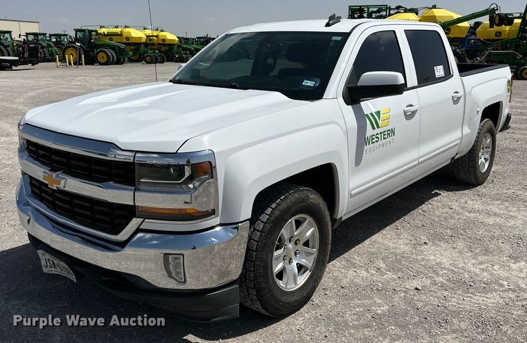 image for item DK6657 2017 Chevrolet Silverado 1500 LT Crew Cab pickup truck