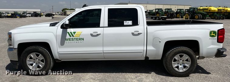 image for item DK6657 2017 Chevrolet Silverado 1500 LT Crew Cab pickup truck