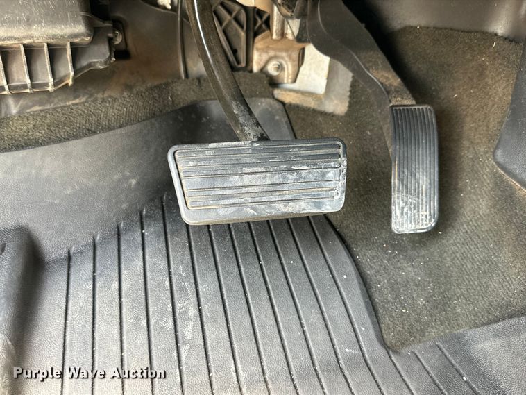 image for item DK6657 2017 Chevrolet Silverado 1500 LT Crew Cab pickup truck