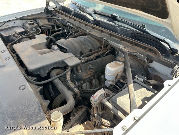 image for item DK6657 2017 Chevrolet Silverado 1500 LT Crew Cab pickup truck