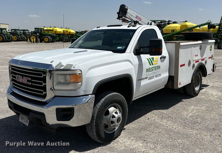 image for item DK6658 2015 GMC Sierra 3500HD utility bed pickup truck