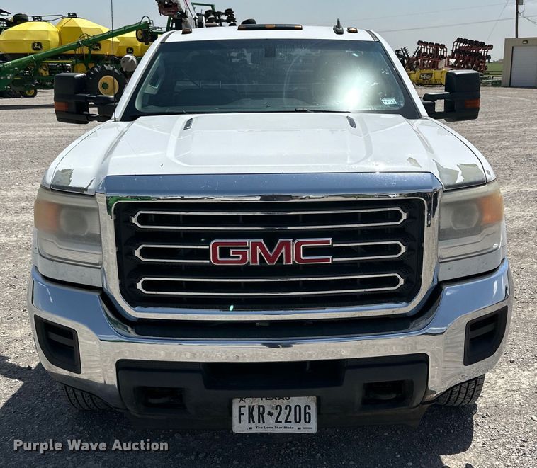 image for item DK6658 2015 GMC Sierra 3500HD utility bed pickup truck